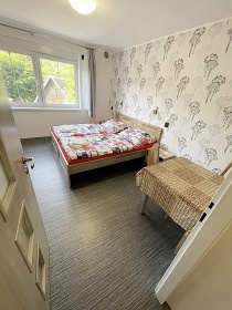 Chata s vnit�n�m baz�nem - Hrub� sk�la - �esk� r�j