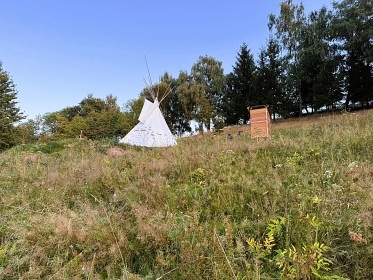 Glamping Jest�eb� hory - TeePee Broumovsko