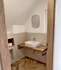 Apartmánová chalupa s bazénem - hrad Trosky - Český ráj