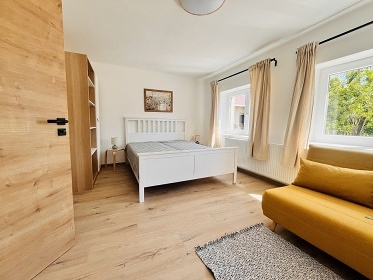 Apartmánová chalupa s bazénem - hrad Trosky - Český ráj