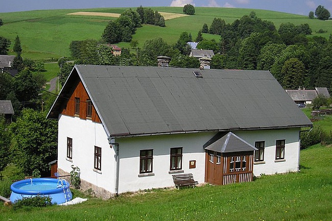 Chalupa s baz�nem - Vysok� nad Jizerou - Krkono�e