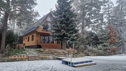 Chata s wellness u rybníka - Dalešická přehrada