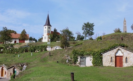 Stylov� chalupa - ji�n� Morava - Kobyl� - Lednice