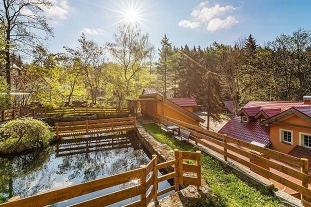 Chalupa s apartmny - Hrabtice - Jizersk hory
