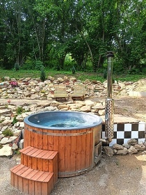 Wellness Glamping - Louovice pod Blankem