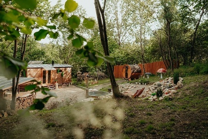 Wellness Glamping - Louovice pod Blankem