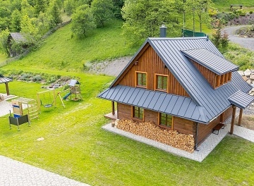 Chalupa u cyklostezky - Beskydy - Karolinka