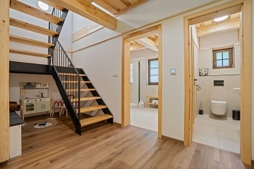 Chalupa u cyklostezky - Beskydy - Karolinka