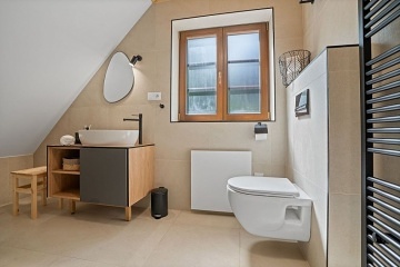 Chalupa u cyklostezky - Beskydy - Karolinka