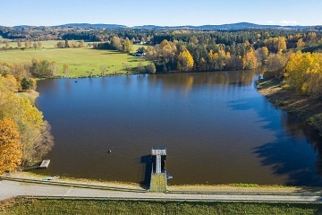 Srub u rybnka - Novohradsk hory - esk Krumlov