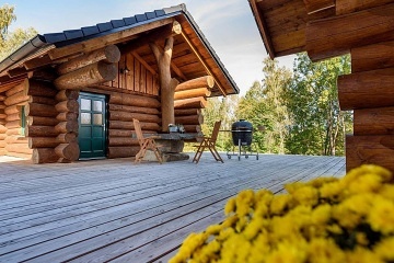 Srub u rybnka - Novohradsk hory - esk Krumlov