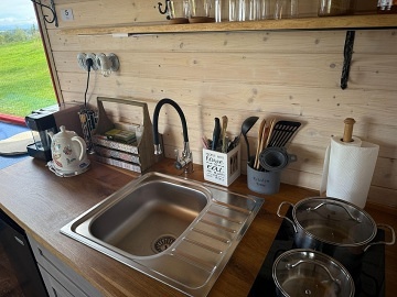 Glamping s mini ZOO - z�mek Sychrov - Fr�d�tejn