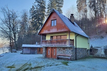 Chata se saunou - řeka Lužnice - Týn nad Vltavou