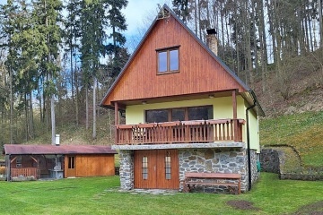Chata se saunou - řeka Lužnice - Týn nad Vltavou