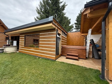 Chalupa s baznem a kachlovmi kamny - esk rj