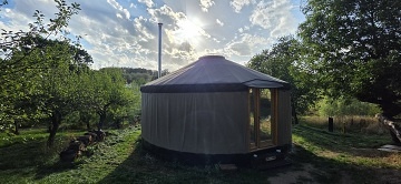 Glamping Jurta na statku - Toulava - Mon�nec