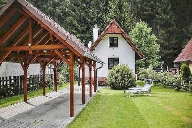 Chata s baz�nem - Ro�mberk - p�ehrada Lipno