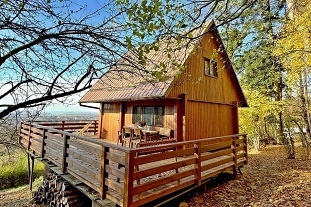 Chata a koupac sud s vhledem - Hostnsk vrchy