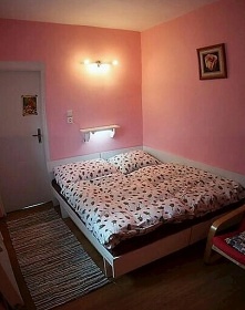 Apartmánová chalupa s bazénem - CHKO Broumovsko