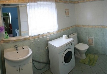 Rekrea�n� d�m s baz�nem - Rtyn� v Podkrkono��