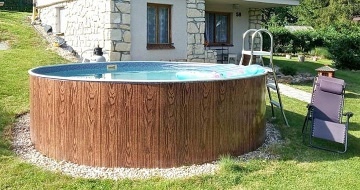 Chalupa s baznem jin echy - Tborsko