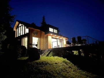 Chata a koupac rybnk - ern hora - Jansk Lzn