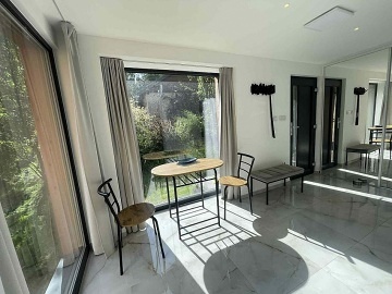 Chata a koupac rybnk - ern hora - Jansk Lzn