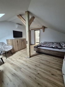 Rekrean dm s vivkou - Svat kopeek - CHKO Plava