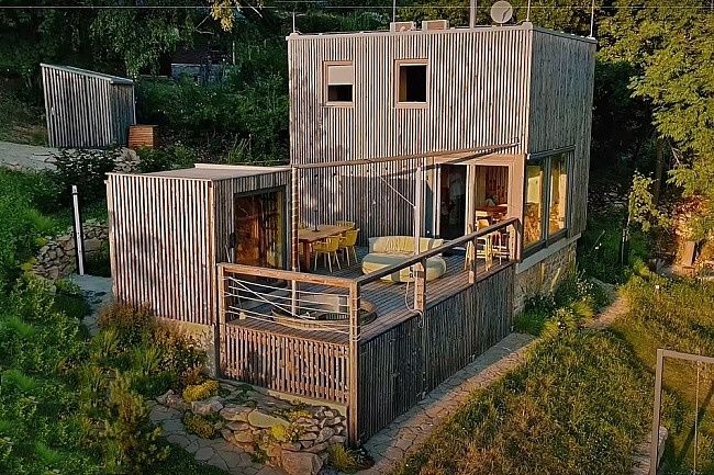 Wellness chata - Glamping s v�hledem - hrad Lipnice