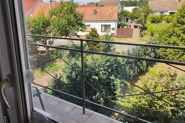 Chata u Lednicko-valtick�ho are�lu - Lednice - CHKO Soutok