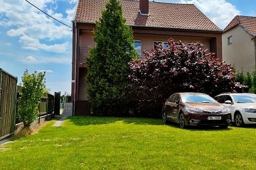 Chata u Lednicko-valtick�ho are�lu - Lednice - CHKO Soutok