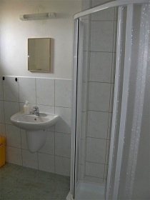 Chata u Lednicko-valtick�ho are�lu - Lednice - CHKO Soutok