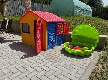 Chata s terasou a vivkou - Drahansk vrchovina