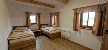 Chalupa Jesen�k u cyklostezky - L�zn� Lipov�