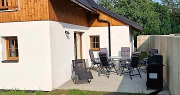 Chalupa Jesen�k u cyklostezky - L�zn� Lipov�