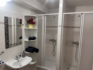 Chalupa Pustiny - �ern� ���ka - Ko�enov - Jizerky