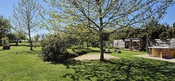 Chalupa a koupac� sud - Slov�cko - Ch�ibsk� lesy