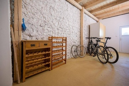 Chalupa baz�n a vinn� sklep - Mu�ovsk� jezera