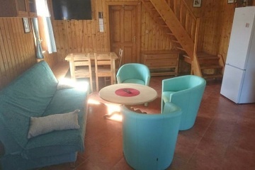 Chata terasa a baz�n - �esk� r�j a Krkono�e