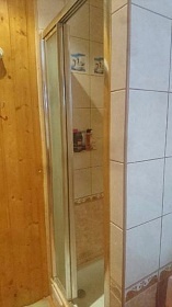 Chata terasa a baz�n - �esk� r�j a Krkono�e