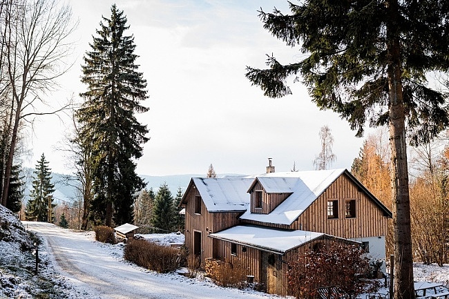Chalupa Tanvaldský Špičák - Vodní nádrž Souš