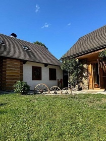 Rouben� chalupa s wellness - p�ehrada V�r