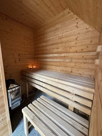 Rouben� chalupa s wellness - p�ehrada V�r