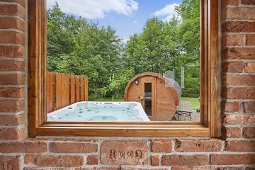 Wellness chalupa s baz�nem a kachlov�mi kamny