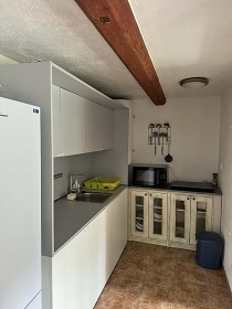 Roubenka a vinn� sklep - Adr�pa�sko-Teplick� sk�ly