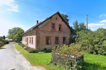 Wellness chalupa s vířivkou a vyhřívaným sudem