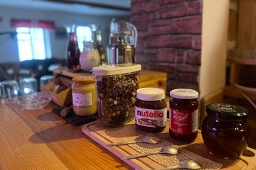 Chalupa pod Sn�kou u lesa - �psk� vodop�d