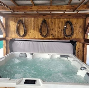 Rodinn� wellness chalupa a baz�n - Doln� Morava