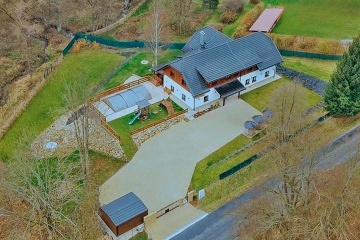 Rodinn� wellness chalupa a baz�n - Doln� Morava