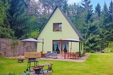 Chata na samot� s v��ivkou - ���rsk� vrchy